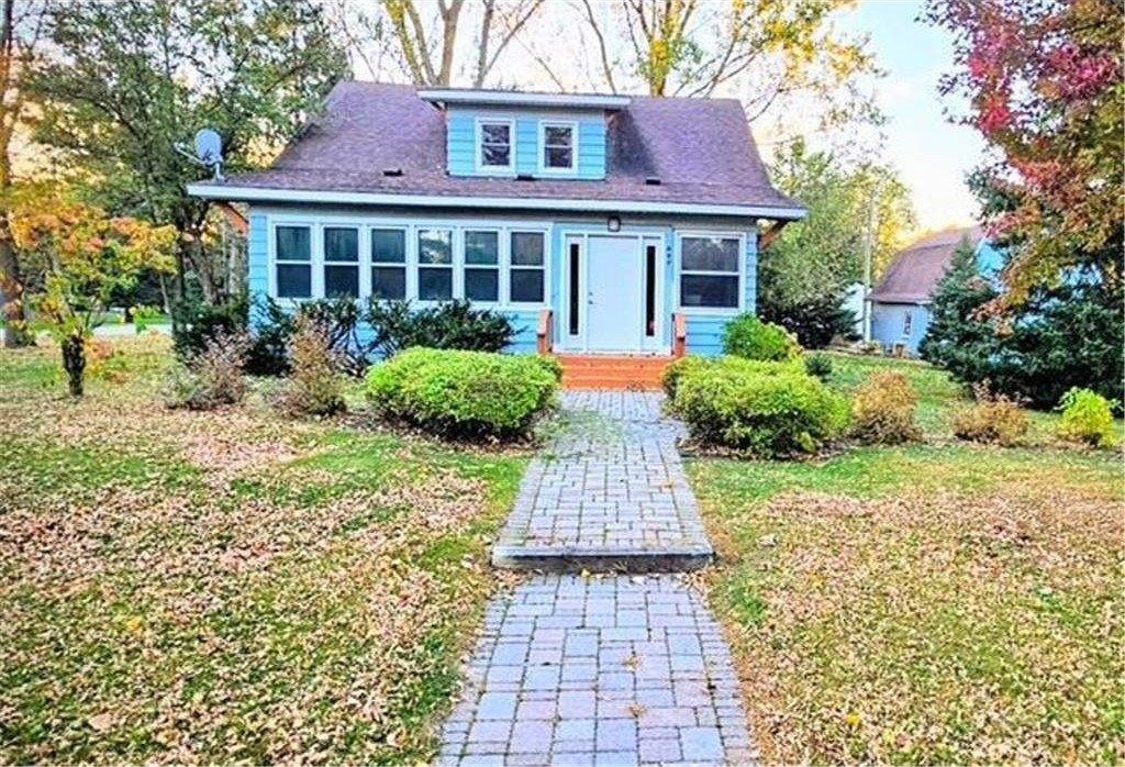 407 Main Avenue, Carlos, Minnesota 56319