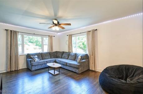 635 N Hawkins Avenue, Akron, 俄亥俄州 44313, 美国