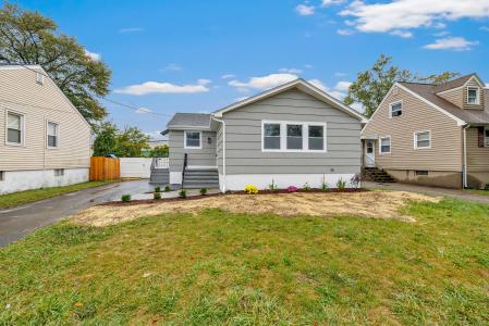 65 Masarik Ave, Stratford, קונטיקט 06615, ארצות הברית של אמריקה 