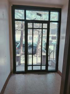 360 East 98th St, Brooklyn, ניו יורק 11212, ארצות הברית של אמריקה 