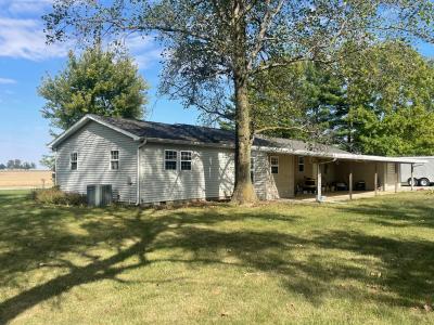 453 CR 1750N, Bethany, Illinois 61914