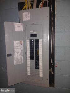 33 Hopkins St, WOODBURY, Нью-Джерси 08096, Соединенные Штаты