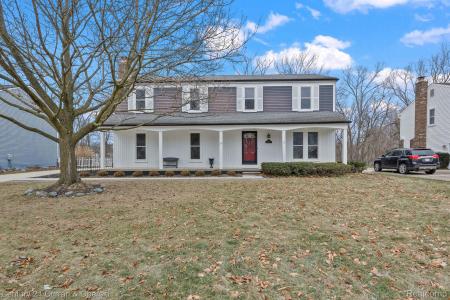 19760 Scenic Harbour Drive, Northville Township, Michigan 48167, Stati Uniti