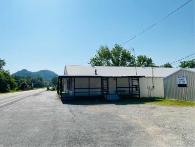 1762 Big Hill Road, Berea, Kentucky 40403