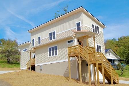 21 Ponder St., Mars Hill, North Carolina 28754