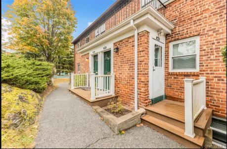 14 Fieldstone Drive Unit 340, Hartsdale, NY 10530, USA