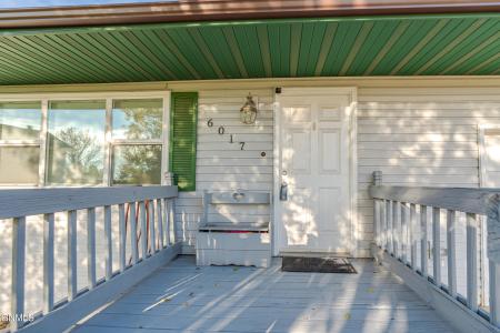 6017 Horseshoe Bend Bend, Mandan, North Dakota 58554, USA