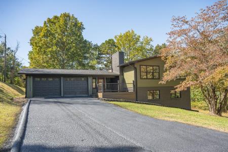 387 Dogwood Lane, Dunlap, Tennessee 37327, USA