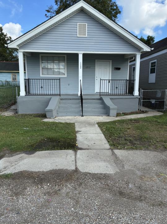 1733 FRANCE Street, New Orleans, Louisiana 70117