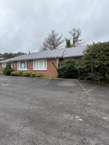 900 McArthur Street, Manchester, Tennessee 37355, USA