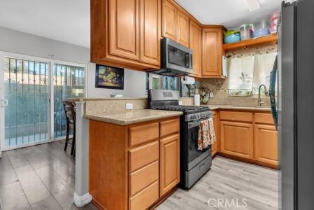 12060 Santa Fe Avenue, 4, Lynwood, קליפורניה 90262, ארצות הברית של אמריקה 