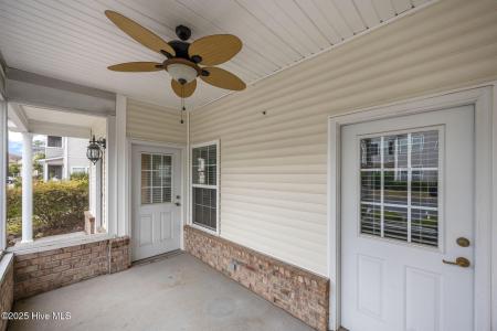 1902 Covengton Way #103, Greenville, ノースカロライナ 27858, アメリカ合衆国