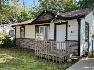 2553 Maury Street, Des Moines, Iowa 50317, USA