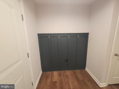 328 W 11th Street, Front Royal, 弗吉尼亚州 22630, 美国