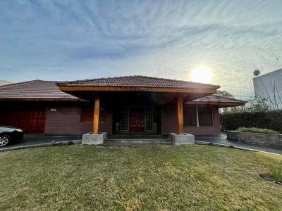 489 entre 14 bis y 15 1983 0, La Plata, GBA Sur 00001, Argentina