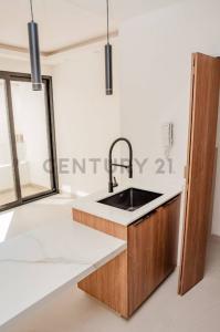 Spazios I , Equipetrol, Santa Cruz 00001, Bolivia