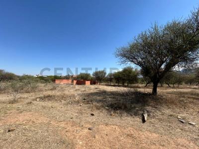 ARANJUEZ ZONA LOS PARRALES A DOS CUADRAS DE LA AV OSCAR ALFARO , Aranjuez, Tarija 00001, Bolivia