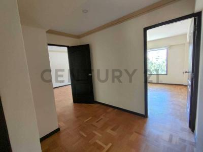 Dpto 5A , Achumani, La Paz 00001, בוליביה