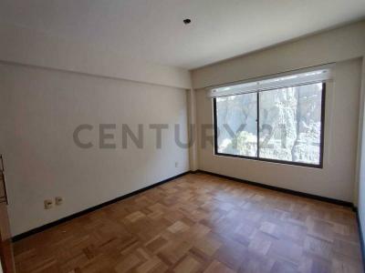 Dpto 5A , Achumani, La Paz 00001, בוליביה