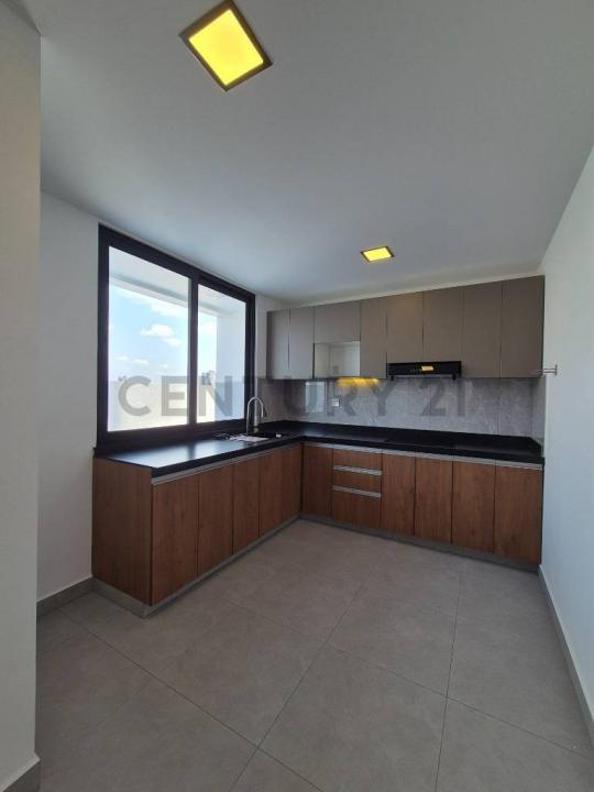 melchor pinto segundo anillo , Este, Santa Cruz 0000, Bolivia