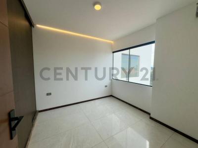 calle scaroni , Norte, Santa Cruz 00001, 玻利維亞