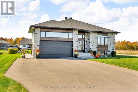 71 DALE STREET, South Stormont, 온타리오주 K0C 1M0, 캐나다