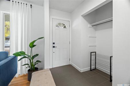 3411 21ST AVENUE, Regina, Saskatchewan S4S 0T8, Canada