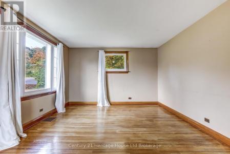 19 KING STREET, South-west Oxford (beachville), Ontario N0J 1A0, Canada