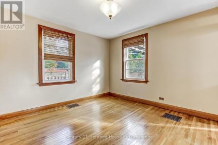 19 KING STREET, South-west Oxford (beachville), Ontario N0J 1A0, Canada