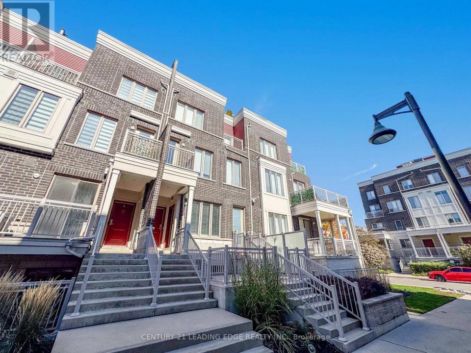 140 LONG BRANCH AVENUE, Toronto (long Branch), Ontario M8W 0B1, Canada