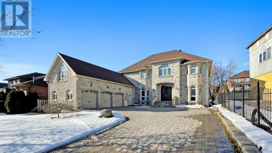 128 GARDEN AVENUE, Richmond Hill (south Richvale), 온타리오주 L4C 6M1, 캐나다