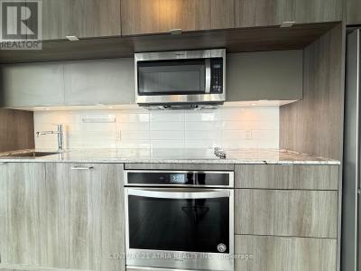 585 BLOOR STREET EAST, Toronto (north St. James Town), Ontario M4W 0B3, Canadá