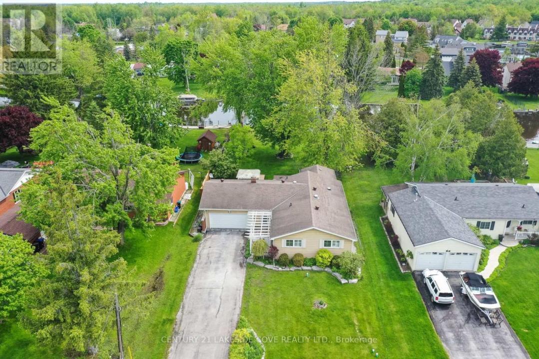 9 PINETREE COURT, Ramara, オンタリオ L0K 1B0, カナダ