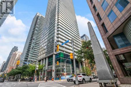 38 GRENVILLE STREET, Toronto (bay Street Corridor), Ontario M4Y 1A5, Kanada