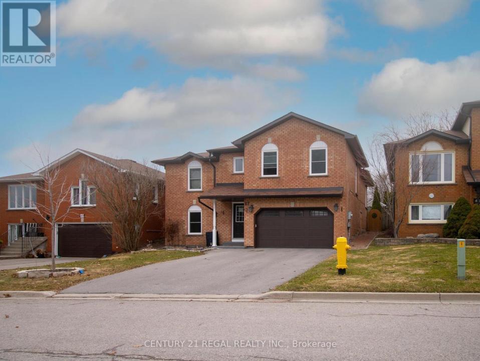47 LIMESTONE CRESCENT, Whitby (pringle Creek), Ontario L1N 8P2, Canada