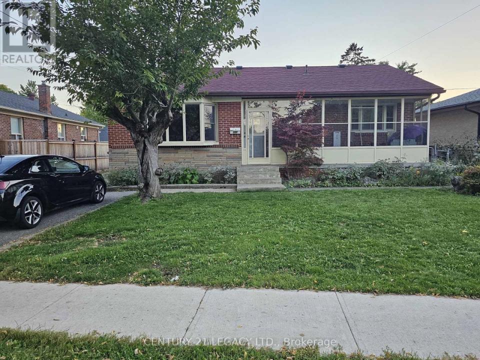 101 MCMURCHY AVENUE SOUTH, Brampton (brampton South), Ontario L6Y 1Y7, Kanada