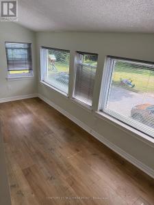 1529 QUEEN STREET EAST, Caledon (alton), Ontario L7K 0E3, Canadá