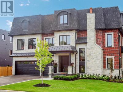 31 NAUGHTON DRIVE, Richmond Hill (westbrook), Ontario L4C 4M6, Canada