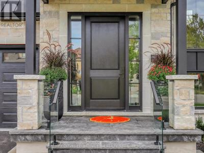 31 NAUGHTON DRIVE, Richmond Hill (westbrook), Ontario L4C 4M6, Canada