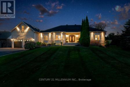 8 CASTLEWOOD COURT, Caledon, Ontario L7K 0C1, CANADÁ