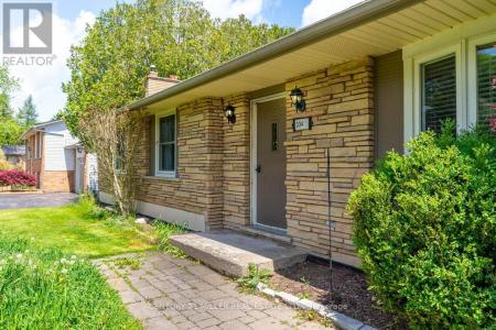 334 FREELTON ROAD, Hamilton (freelton), 安大略省 N0B 2J0, 加拿大