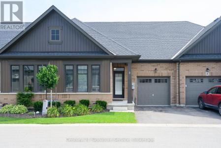 8 COSMOPOLITAN COMMON EAST, St. Catharines (carlton/bunting), Ontario L2M 0B8, Kanada