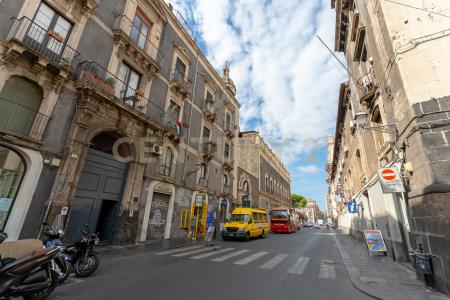 Via Vittorio Emanuele II, Catania, Sicilia 95131, イタリア