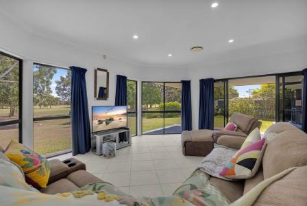 2 Silky Oak Place, Pelican Waters, QLD 4551, Australia