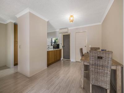 Unit 1 'Windemere Heights' 55 Minchinton Street, Caloundra, QLD 4551, Austrália