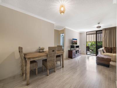 Unit 1 'Windemere Heights' 55 Minchinton Street, Caloundra, QLD 4551, Austrália