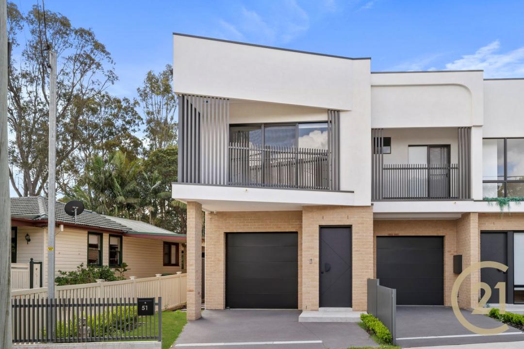 51A Brallos Avenue, Holsworthy, NSW 2173, Austrália