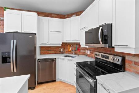 4380  Rue St-Urbain, Montréal (Le Plateau-Mont-Royal), Quebec H2W 1V8, Canadá