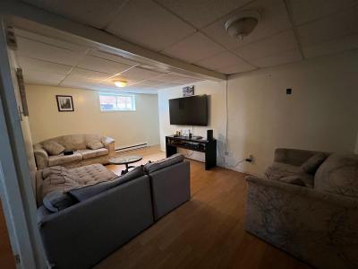 9410  Rue D'Iberville, Montréal (Rosemont/La Petite-Patrie), Quebec H1Z 2R6, Canada