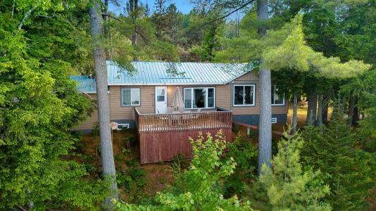 156 Ch. Johnson, Thorne, Québec J0X 2A0, Canada